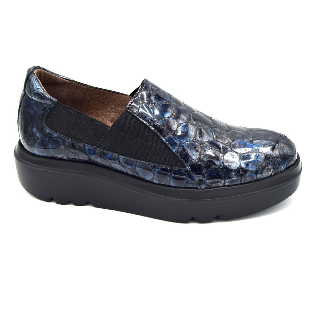 Wonders Spain Barbun Patent Leather Croc Embossed Wedge Platform Slip On Shoes